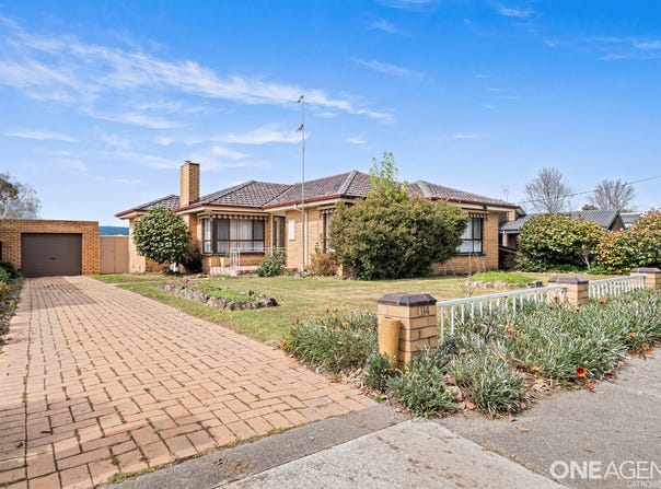 114 Main Street, Yinnar, Vic 3869