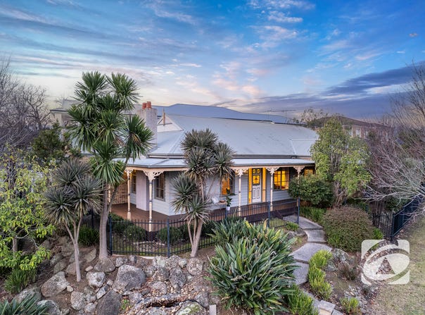 1 Bron-Y-Aur Close, Berwick, Vic 3806