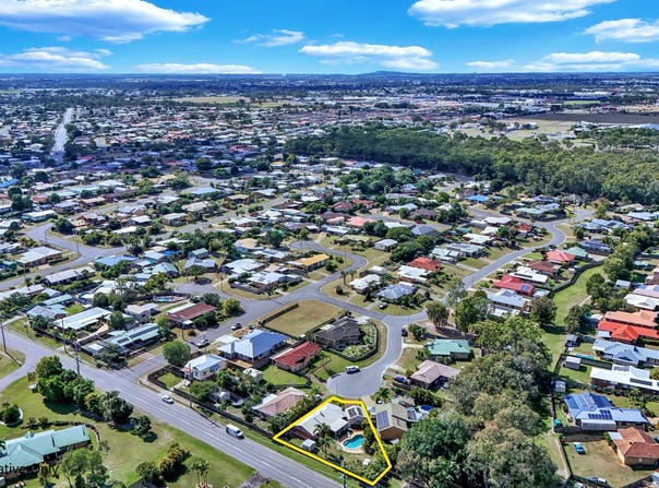 4 Caribbean Court, Avoca, Qld 4670