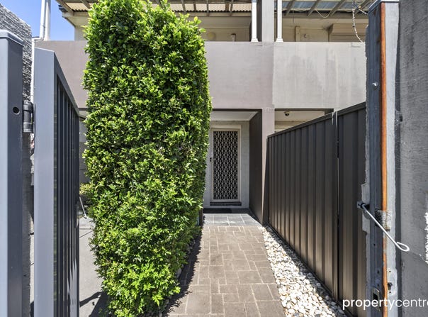 2/7 Rance Road, Werrington, NSW 2747