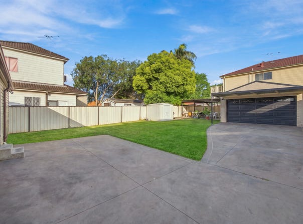 104 Moorefields Road, Kingsgrove, NSW 2208