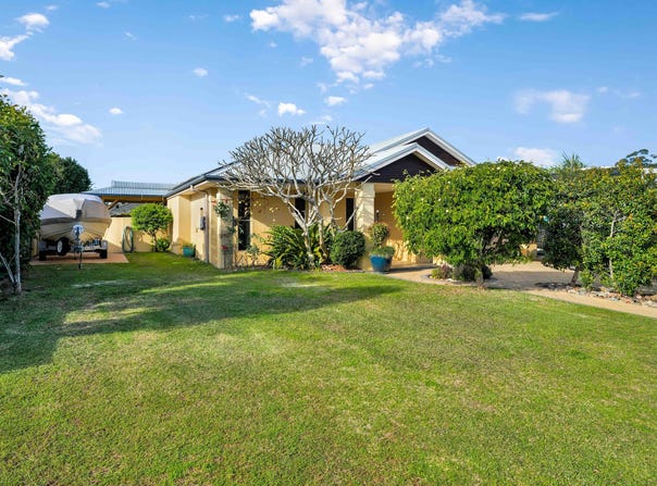 19 Dunshea Avenue, Tea Gardens, NSW 2324