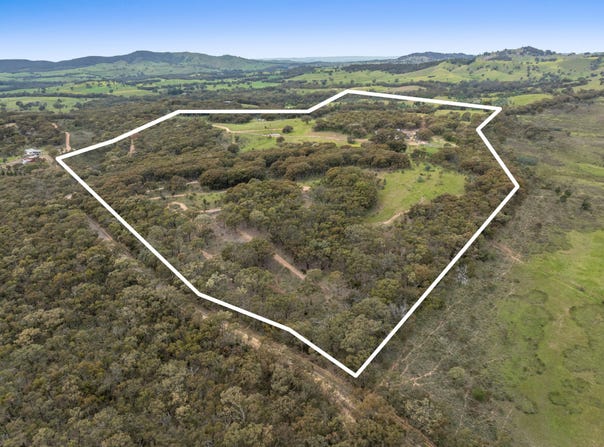 260 Hardings Lane, Tooborac, Vic 3522
