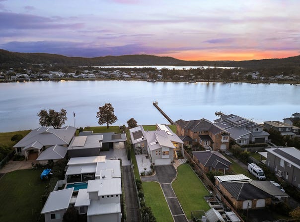 62 Sorrento Road, Empire Bay, NSW 2257