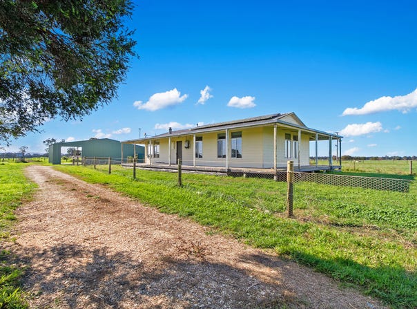 299 Mewburn Park Road, Tinamba, Vic 3859