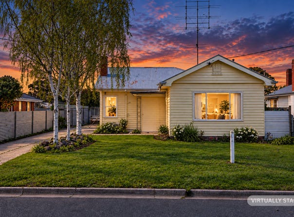 35 Wilsons Lane, Sebastopol, Vic 3356