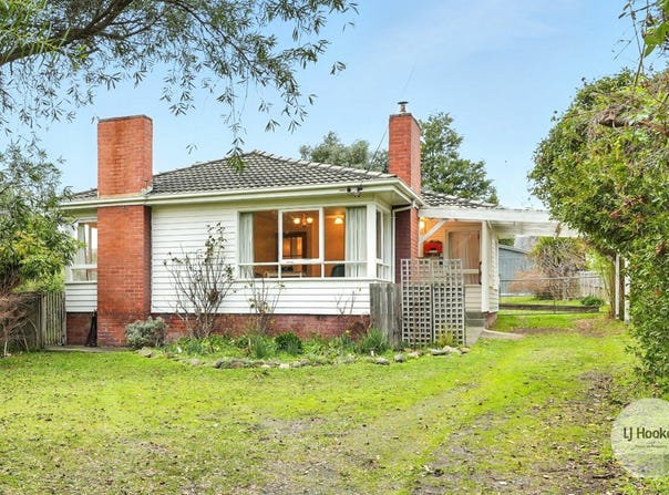 21 Beach Road, Snug, Tas 7054