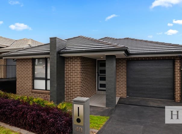 40 Mary Mackillop Drive, Woongarrah, NSW 2259