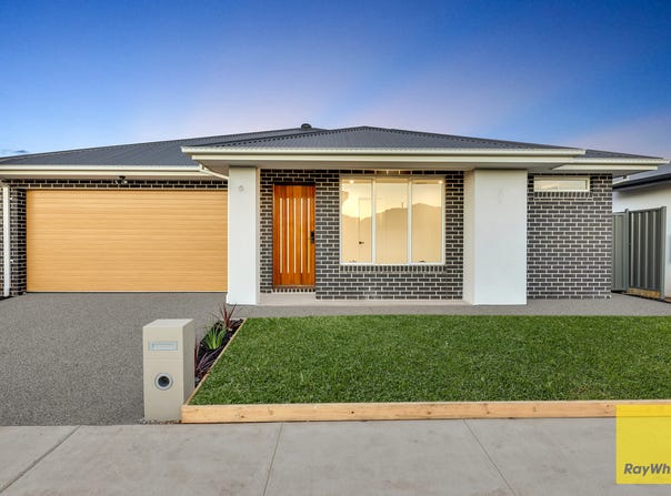 12 Hackamore Street, Tarneit, Vic 3029