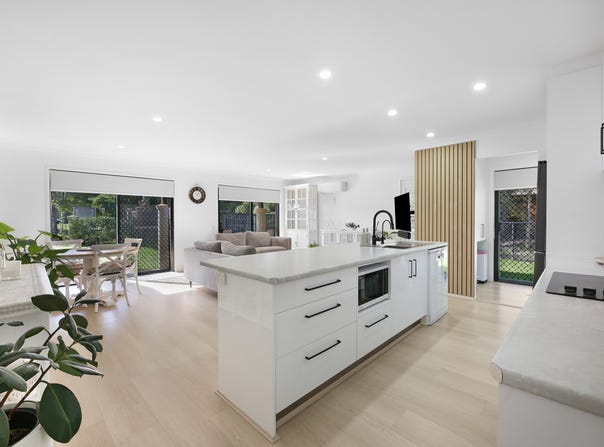 16/302 Christine Avenue, Varsity Lakes, Qld 4227