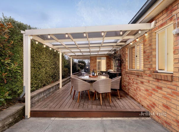 19 Thoroughbred Boulevard, Doreen, Vic 3754