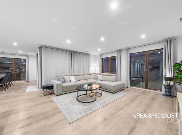 206 Saint Germain Boulevard, Clyde North, Vic 3978