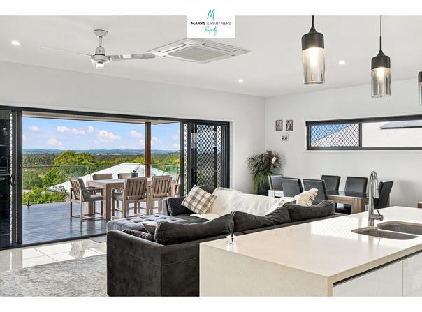15 Sandy View Drive, Nikenbah, Qld 4655