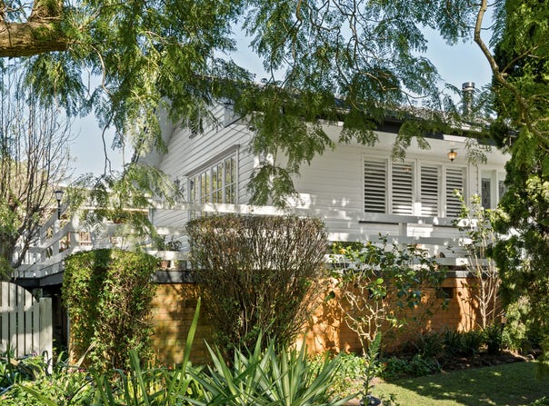11-13 Ross Street, Mount Lofty, Qld 4350