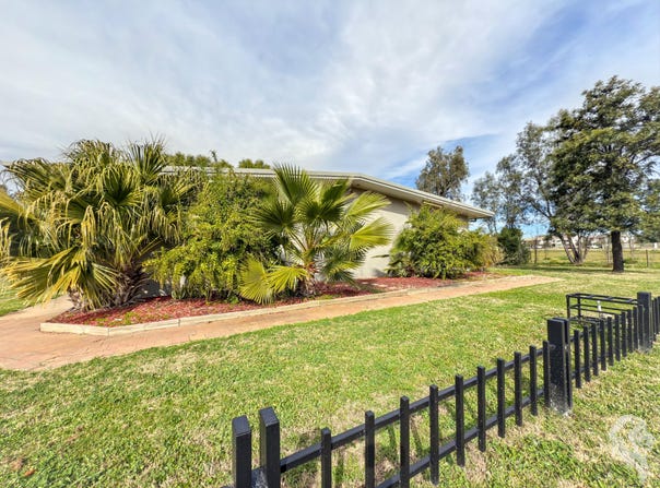 16 Violet Street, Narrabri, NSW 2390