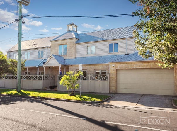 3 Linacre Road, Hampton, Vic 3188