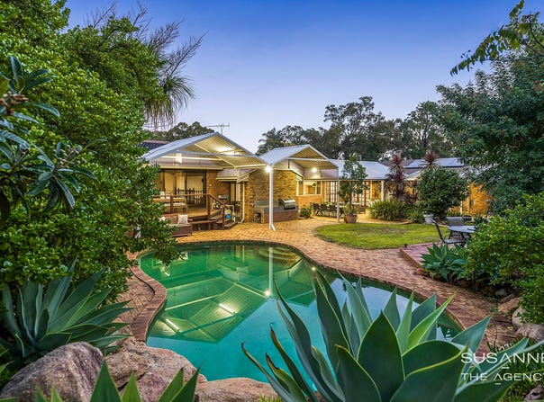 10 Cagney Way, Lesmurdie, WA 6076