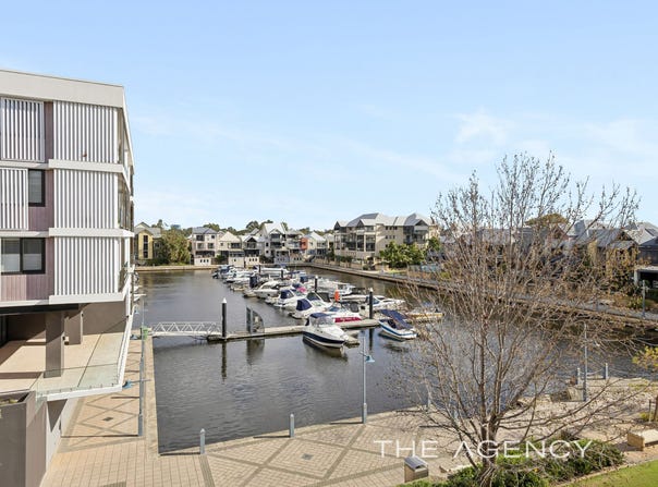 7/10 Marina Drive, Ascot, WA 6104