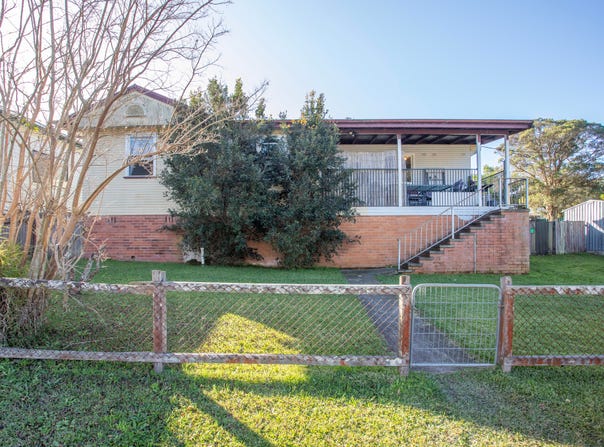 9 Allan Street, Wingham, NSW 2429