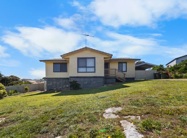 4 Arthur Street, Beachport, SA 5280