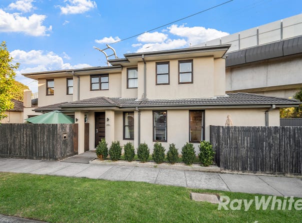 25B Oakdene Crescent, Carnegie, Vic 3163