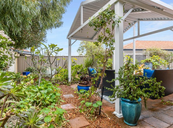 5A Europa Court, Kallaroo, WA 6025
