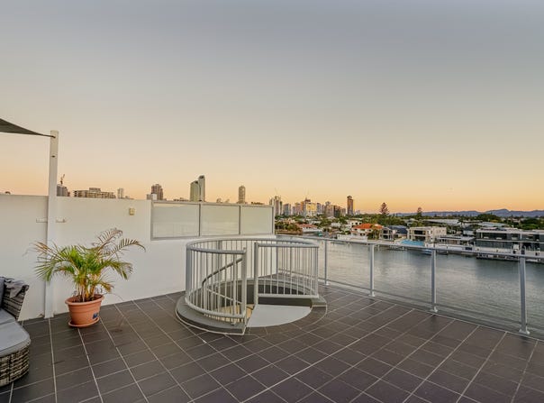 406/30-32 Paradise Island, Surfers Paradise, Qld 4217