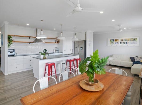 6 Forsyth Street, Gin Gin, Qld 4671