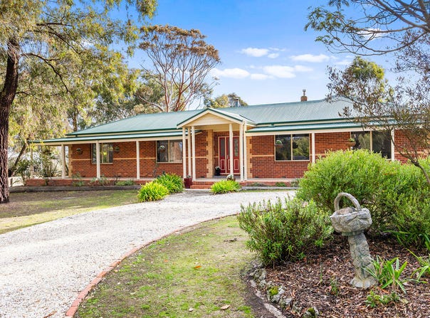 5 Callistemon Court, Buninyong, Vic 3357