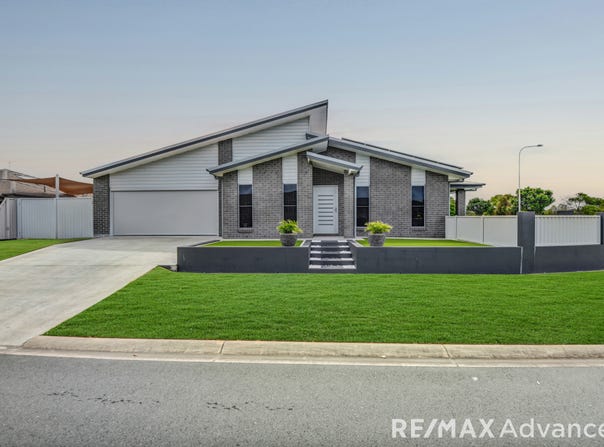 114 Bongaree Avenue, Bongaree, Qld 4507