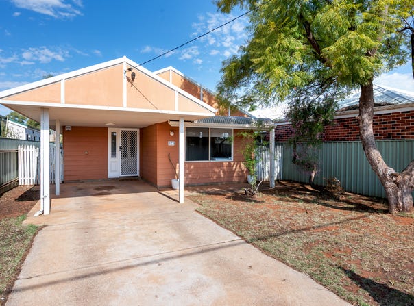 323 Collins Street, West Lamington, WA 6430