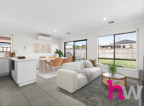 38 Barbra Drive, Charlemont, Vic 3217
