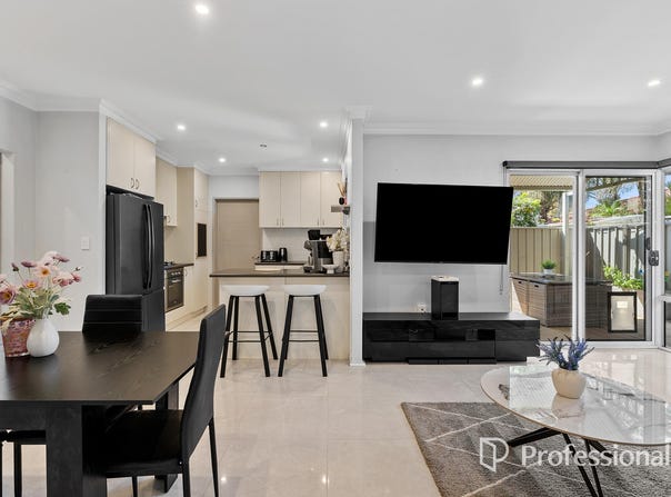 4/14 Mathoura Street, Midland, WA 6056