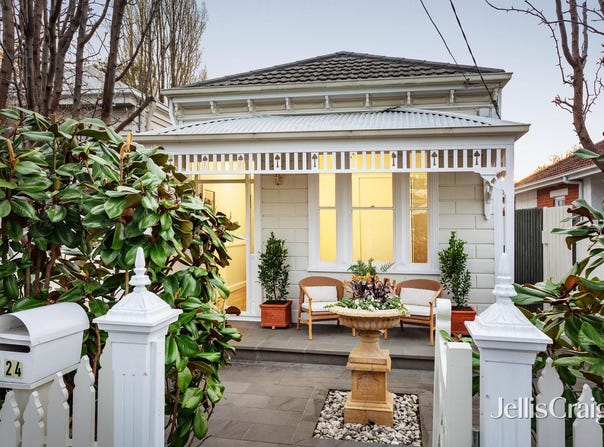 24 Railway Avenue, Armadale, Vic 3143