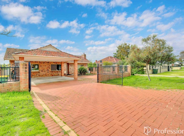 2 Taree Street, St James, WA 6102