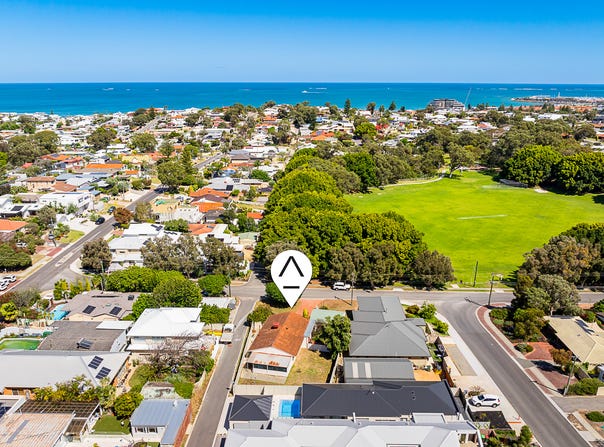 82 Parnell Avenue, Sorrento, WA 6020