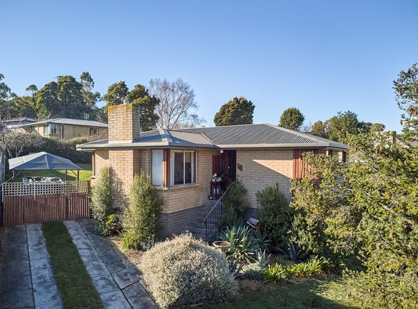 12 Mornington Drive, Ravenswood, Tas 7250