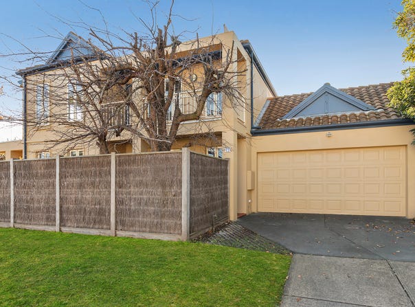 27 Hargreaves Street, Mornington, Vic 3931