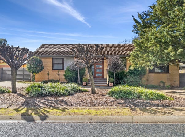 92 Spowers Circuit, Holder, ACT 2611
