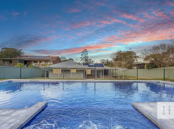 13 Birdwood Drive, Blue Haven, NSW 2262