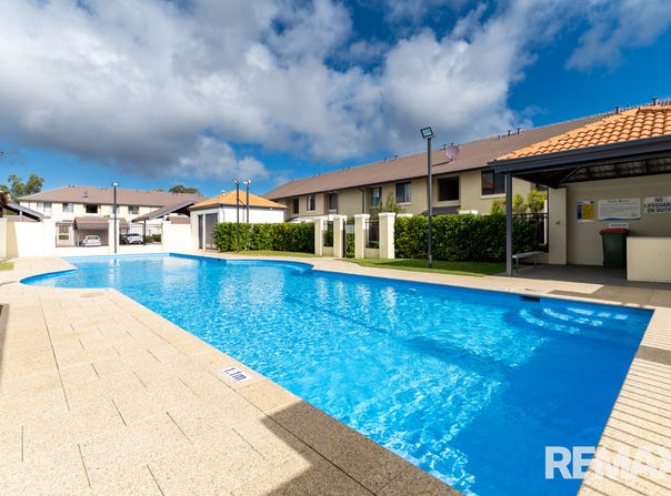 1/168 Lakeside Drive, Joondalup, WA 6027