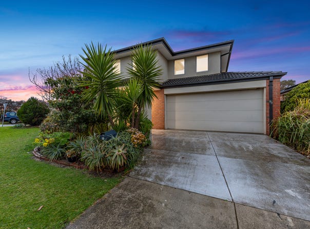65 Fallingwater Drive, Pakenham, Vic 3810