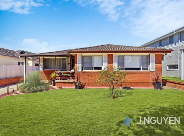 6 Aberdeen Street, Bossley Park, NSW 2176
