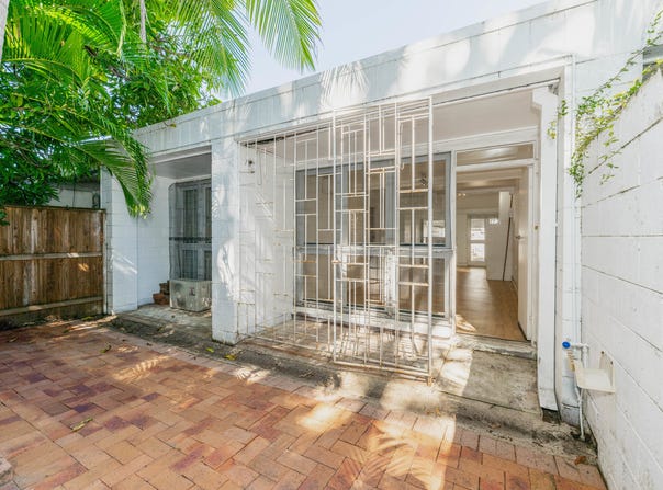 5/165 Harold Street, West End, Qld 4810