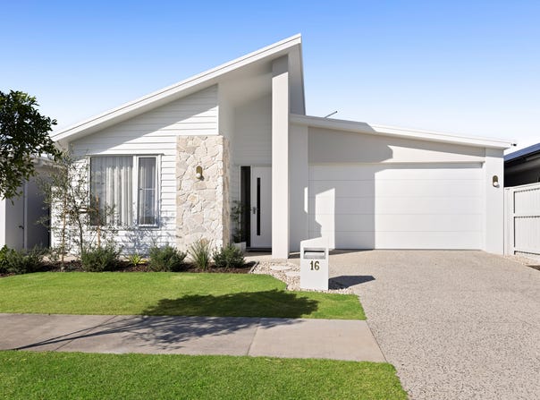 16 Tropicana Place, Palmview, Qld 4553