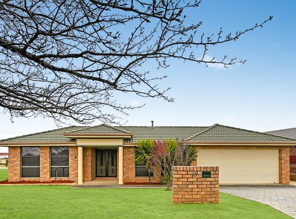 13 Tinnock Place, Orange, NSW 2800