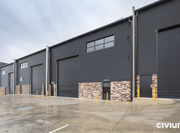 Unit  8, 14 Val Reid Crescent, Hume, ACT 2620
