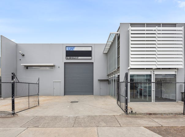 12 Dendle Street, Grovedale, Vic 3216