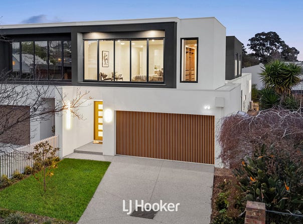 9b Hazeldene Court, Berwick, Vic 3806