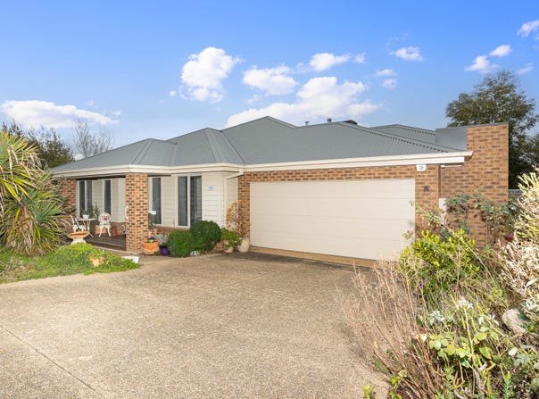 10 Hazelwood Drive, Forest Hill, NSW 2651